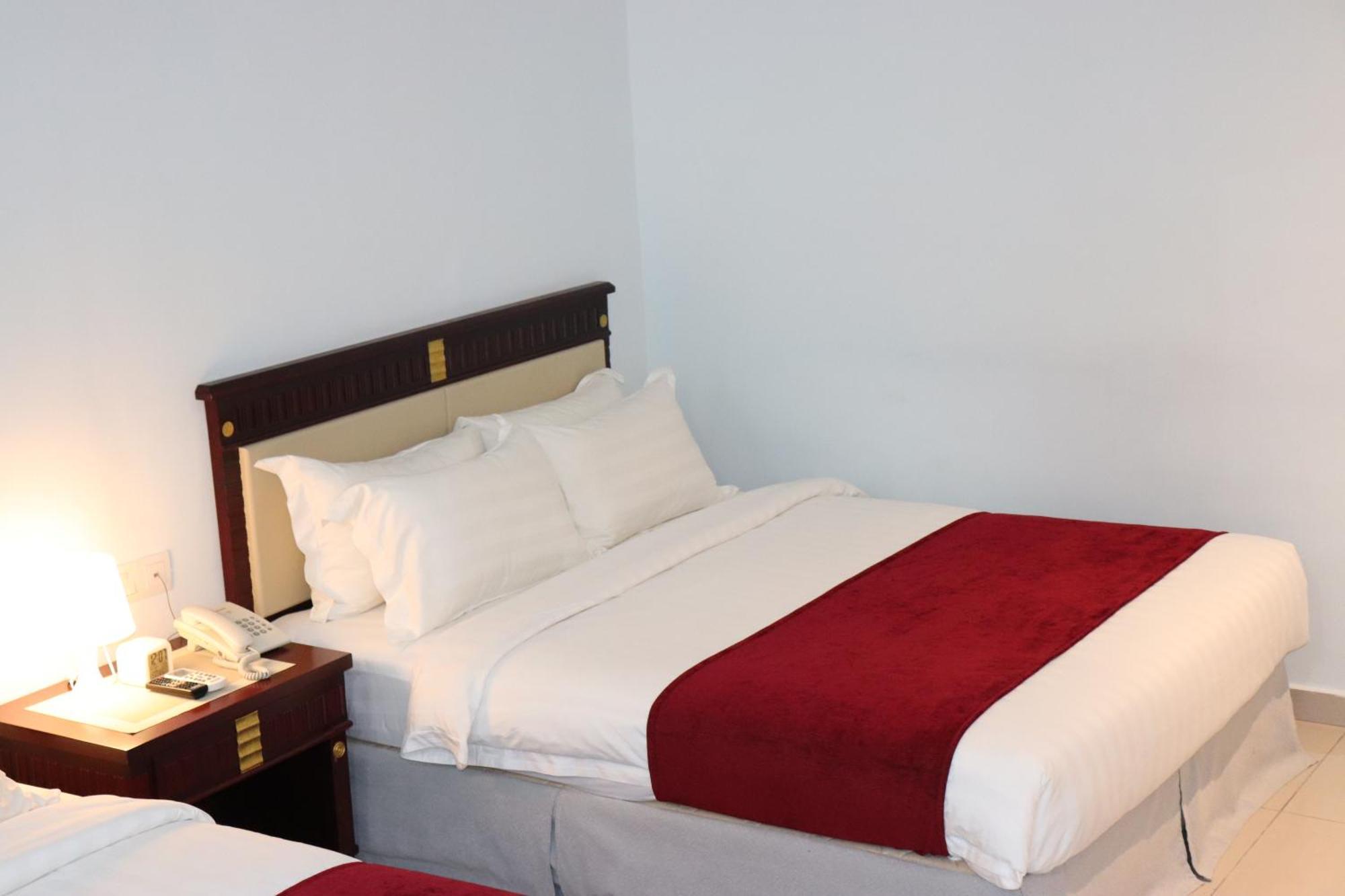 Hotel Al Amin Куала-Лумпур Экстерьер фото